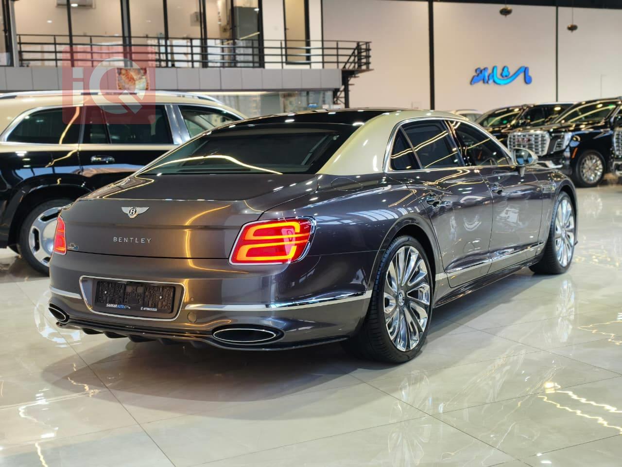 بينتلي فلاينج سبير